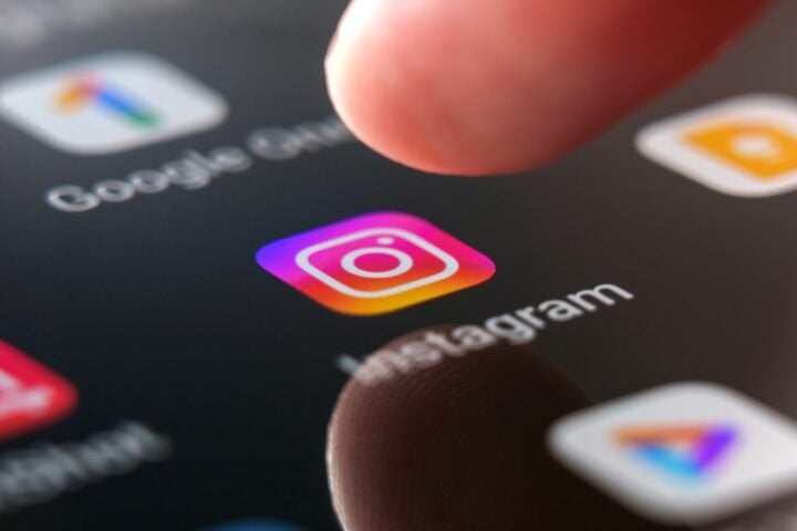 Social Dilemma: Esplora l’impatto dei social network e la dipendenza digitale attraverso il cinema.